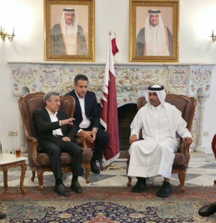 حضور محمود احمدینژاد در سفارت قطر
