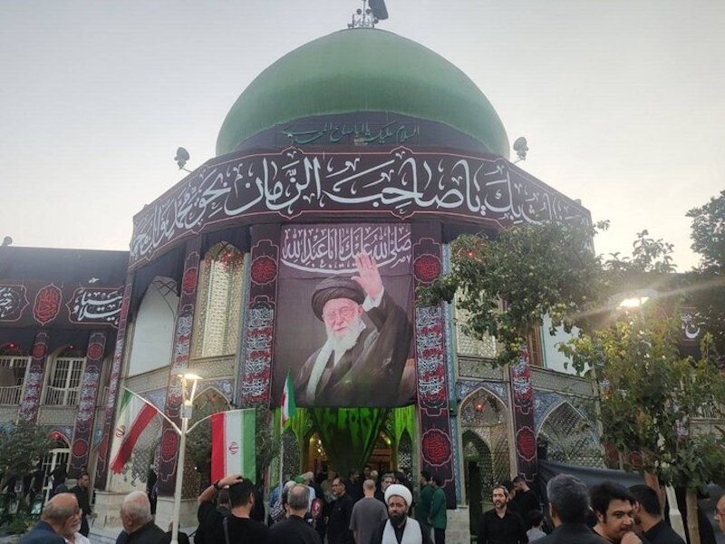 بزرگداشت رهبر شهید در امامزاده علی‌اکبر (ع) چیذر
