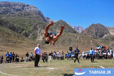 عکس: کشتی لوچو در چرات؛ جشن سنت‌های کهن مازندران