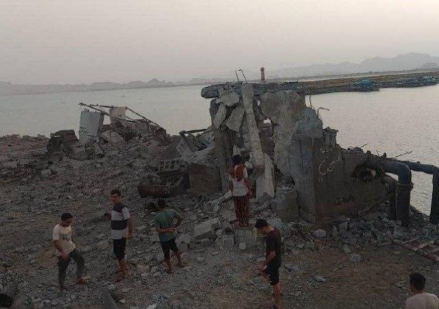 آبشیرینکن جاسک پس از حمله آمریکا آبشیرینکن جاسک پس از حمله آمریکا