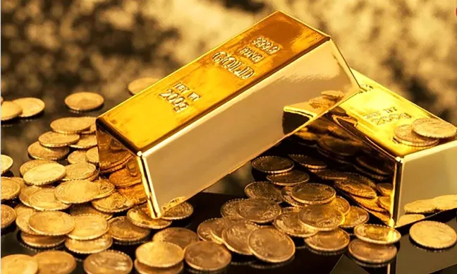 طلا به زیر مرز ۴۰۰۰ دلار سقوط کرد