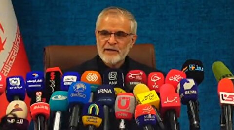 جزئیات حضور آیت الله سید مجتبی خامنه‌ای و اقامه نماز بر پیکر رهبر شهید