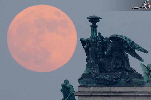 سن پترزبورگ، Dmitry Lovetsky/AP