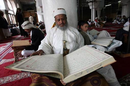 قرائت قرآن در مساجد یمن
Mohammed Huwais/AFP/Getty Images
