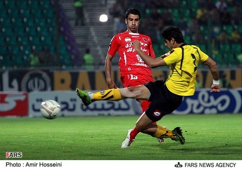دیدار تیمهای فوتبال پرسپولیس و سپاهان