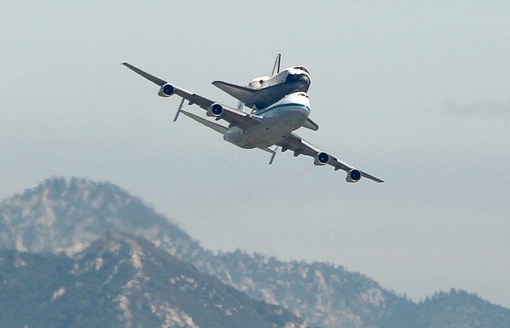 بر فراز لس آنجلس
(Reuters/Mike Blake)
