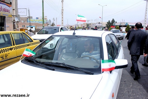  استقبال و حضور رضایی در گلزار شهدای گرمسار