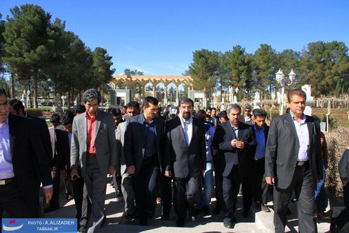 دیدار دکتر محسن رضایی از موزه دفاع مقدس کرمان