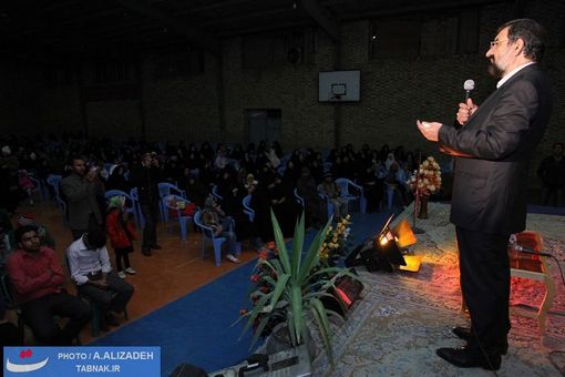 حضور دکتر محسن رضایی در جشن نیکوکاری مردم  بخش ماهان