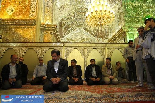 حضور دکتر محسن رضایی در شاه چراغ شیراز