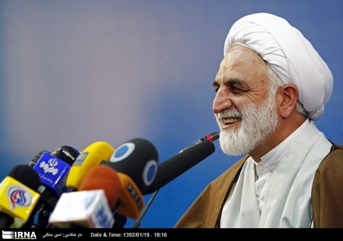 حجت الاسلام ˈغلامحسین محسنی اژه ایˈ سخنگوی قوه قضاییه روز دوشنبه در چهل و پنجمین نشست خبری خود با نمایندگان رسانه ها به سوالات آنان پاسخ داد.
دوشنبه 19-01-92
