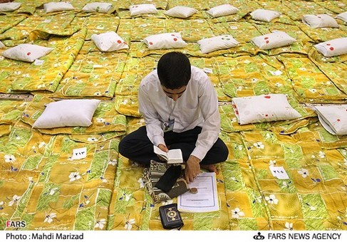 آیین معنوی اعتکاف در مسجد دانشگاه تهران