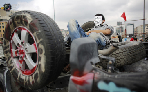 یکی از معترضان استانبول
MURAD SEZER/REUTERS
