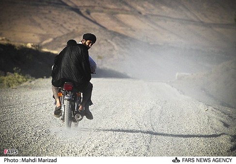 عزیمت روحانیون مبلغ به روستاهای دور افتاده
شنبه 29 تیر 1392
