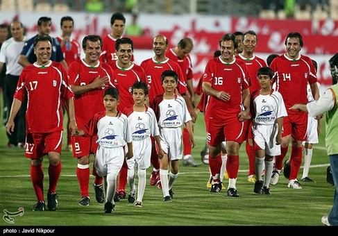 تقدیر از برترینهای فوتبال کشور و ستارگان جام جهانی ۱۹۹۸
یک&zwnj;شنبه 30 تیر 1391
