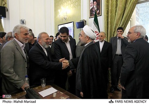 گفت و گوی حجت الاسلام حسن روحانی رئیس جمهور و منوچهر متکی در مراسم تودیع و معارفه وزیر امور خارجه