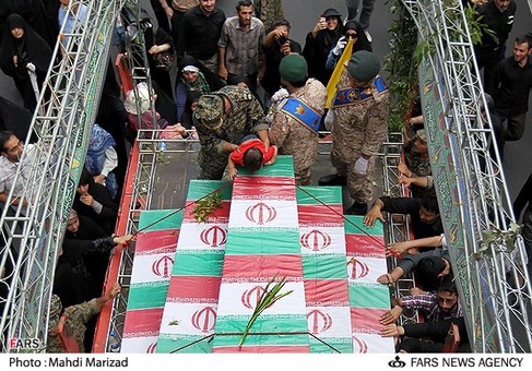 مراسم تشییع پیکر ۹۲ شهید دفاع مقدس در تهران