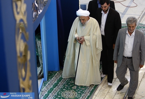 آيت الله مهدوي کنی