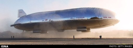 کشتی&zwnj; هوایی Aeroscraft در زمان آزمایش