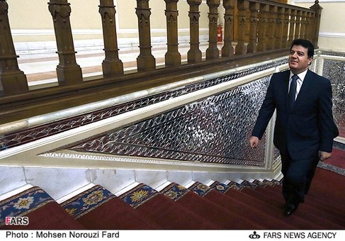 سفیر سوریه امروز به دیدار رئیس مجلس رفت.