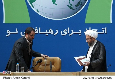 آیت&zwnj;الله آملی لاریجانی رییس قوه قضاییه در سیزدهمین اجلاس آمبودزمان آسیایی
سه&zwnj;شنبه 16 مهر ماه
