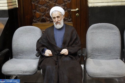 حجت الاسلام صدیقی امام جمعه موقت تهران در مجلس ترحیم همسر آیت الله حائری شیرازی در مسجد نور تهران