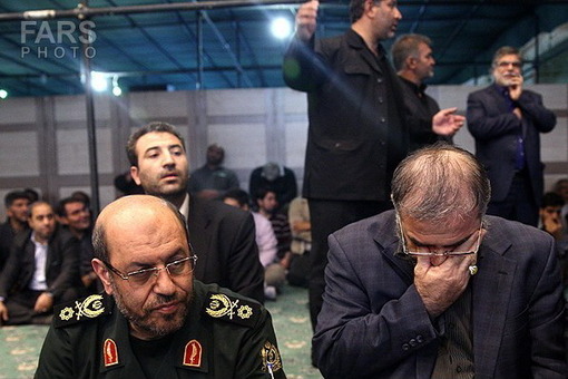 سردار حسین دهقان وزیر دفاع در مراسم ترحیم پدر سعید حدادیان