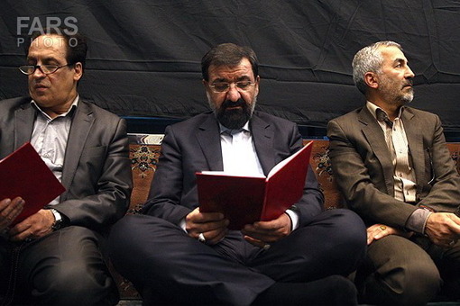 محسن رضایی دبیر مجمع تشخیص مصلحت نظام و بهمن هاشمی مجری سیما