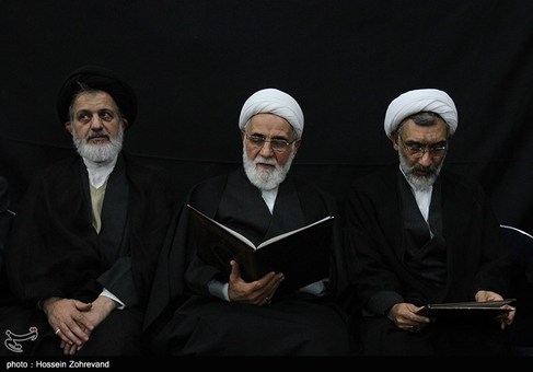 حجت الاسلام پور محمدی و حجت الاسلام ناطق نوری در مراسم هفتمین روز درگذشت مرحوم حبیب&zwnj;الله عسکراولادی