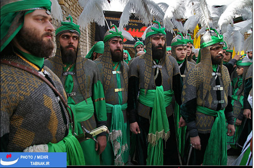 کاروان عزاداران حضرت اباعبدالله در خمینی شهر اصفهان