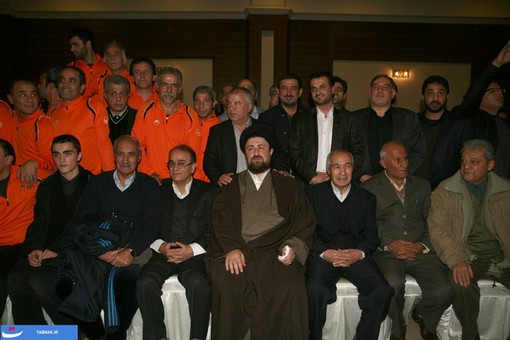 یادگار امام، مهمان پیشکسوتان پرسپولیس 