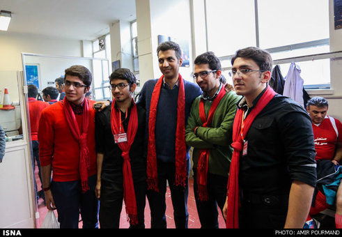  دیدار دوستانه تیم&zwnj;های پیشکسوتان فوتسال دانشگاه شریف و دانشگاه تهران
