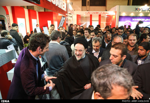  بازدید سیدمحمد خاتمی از نمایشگاه الکامپ

