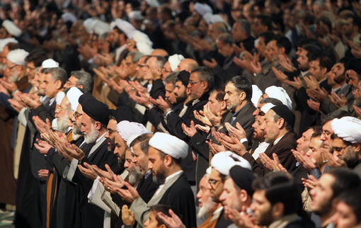 نماز جمعه این هفته تهران. عکس: احسان نادری پور/ایرنا
