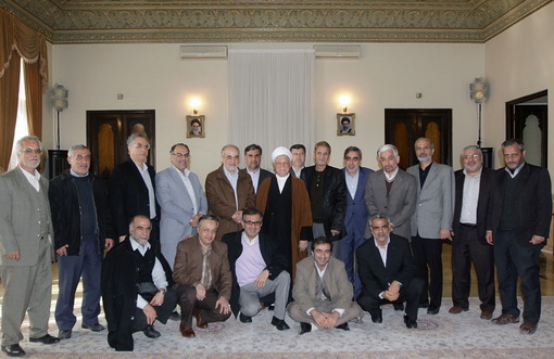 دیدار فرماندهان پیشکسوت دفاع مقدس با آیت الله هاشمی رفسنجانی/ایرنا
