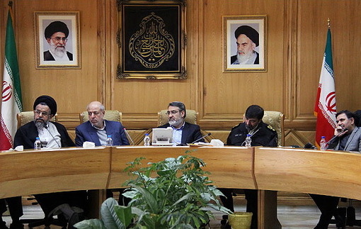 جلسه شورای عالی مدیریت بحران ظهر امروز با حضور وزرای اطلاعات،کشور،نیرو و راه در وزارت کشور برگزار شد/مهر
