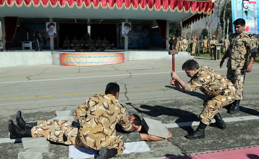 صبحگاه مشترک نیروی زمینی ارتش!!/IRNA
