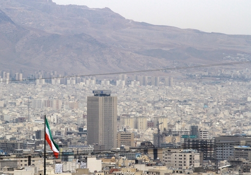 خیابان طالقانی و دامنه های جنوب شرقی تهران