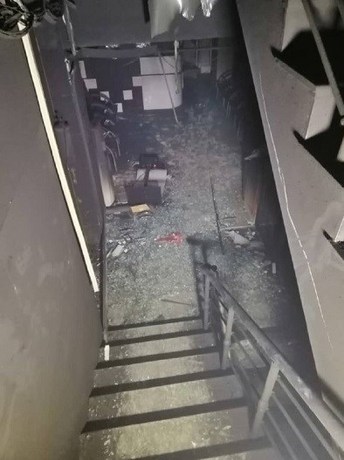 انفجار مهیب در کلینیکی در تهران / تعداد جان باختگان به 19 تن رسید / انسداد محدوده محل حادثه توسط پلیس / تکذیب شایعه «خرابکاری» توسط پلیس 30