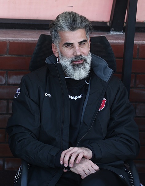 داوود فنایی