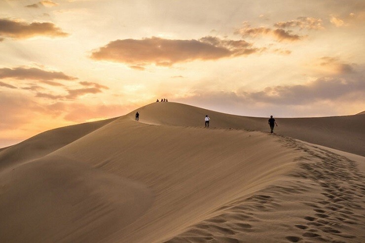 ریگ زرین یزد