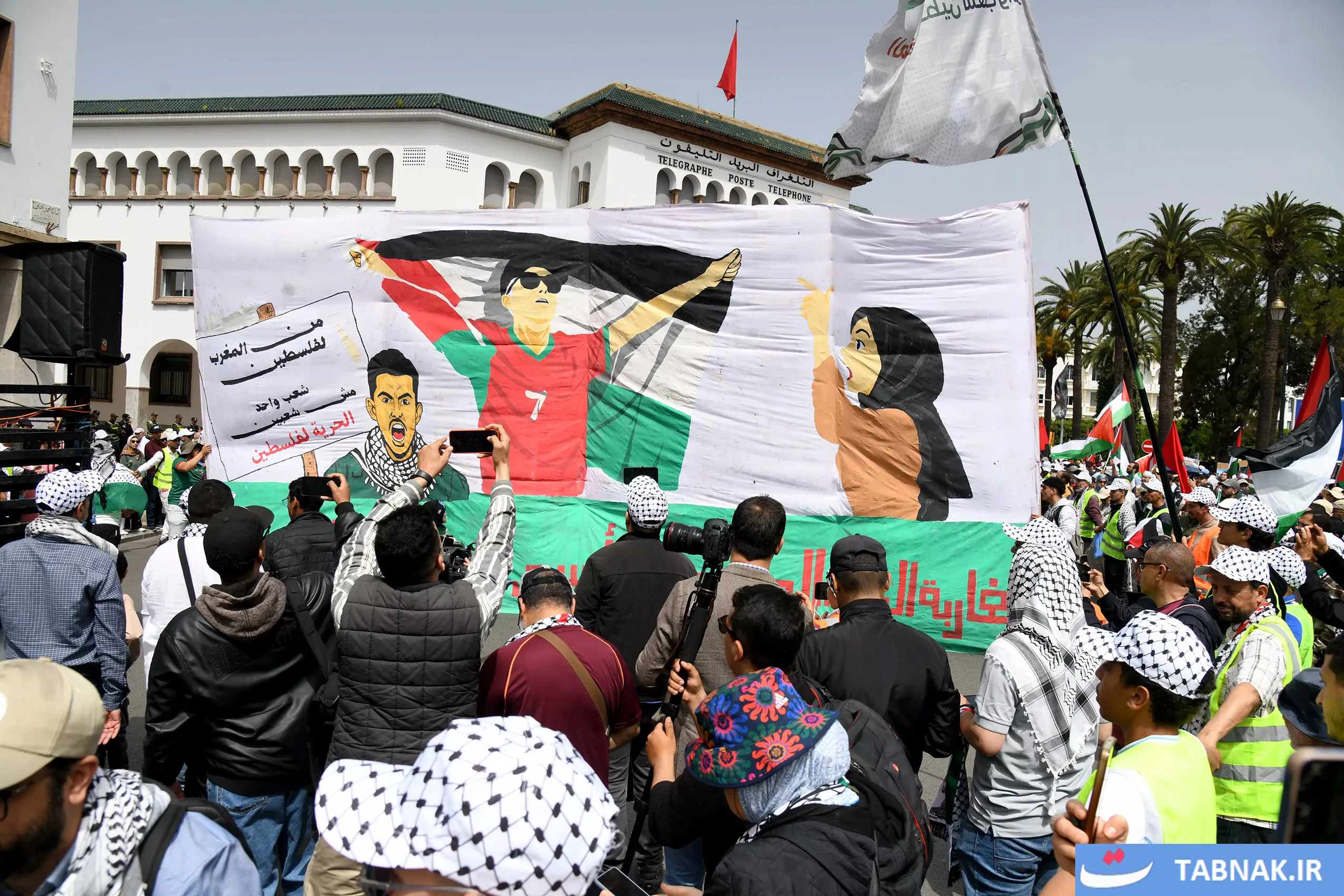 عکس: اعتراض مغربی‌ها به سفر وزیر صهیونیست