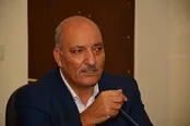 کشاورز گندم را انبار کرده تا مطالبات معوقشان را از دولت بگیرند / نانوایان برای بقا قیمت نان را بالا بردند !