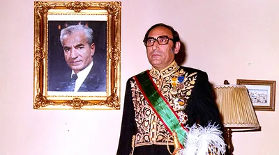 سفیر آمریکا گفت اعلی‌حضرت رفتنی است!