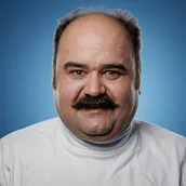 اکبر عبدی