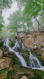 آبشار پشمکی رامیان در مه