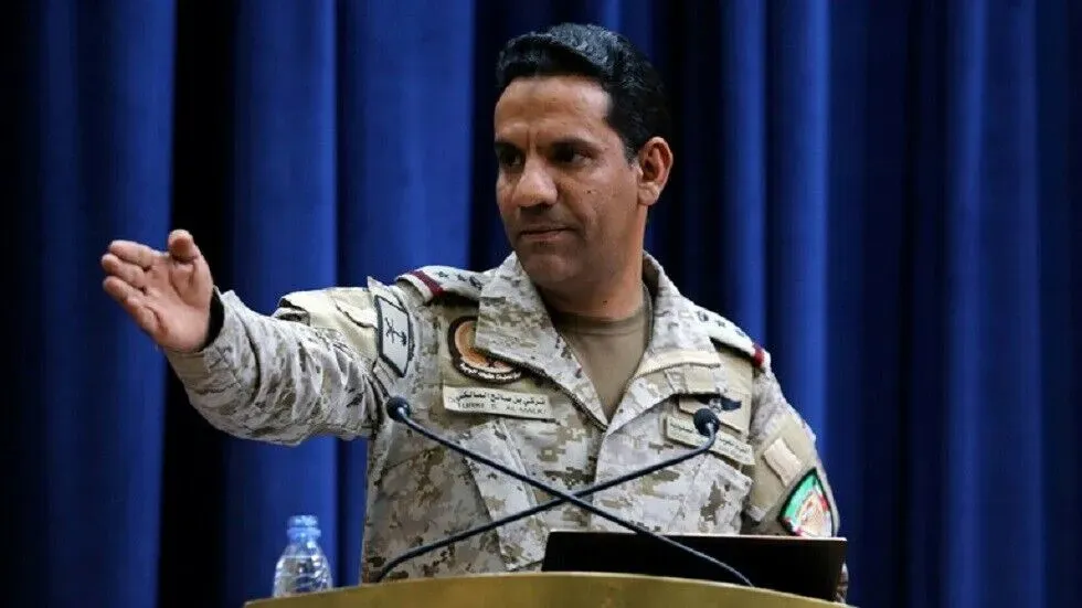 شلیک مرموز موشک کروز به آسمان مدینه!