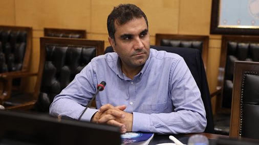 «لبخندهای تلخ» و «جوک‌های بی‌مزه» وزیر اقتصاد زیر ذره‌بین مجلس / سؤال درباره تورم ۱۴۰ درصدی