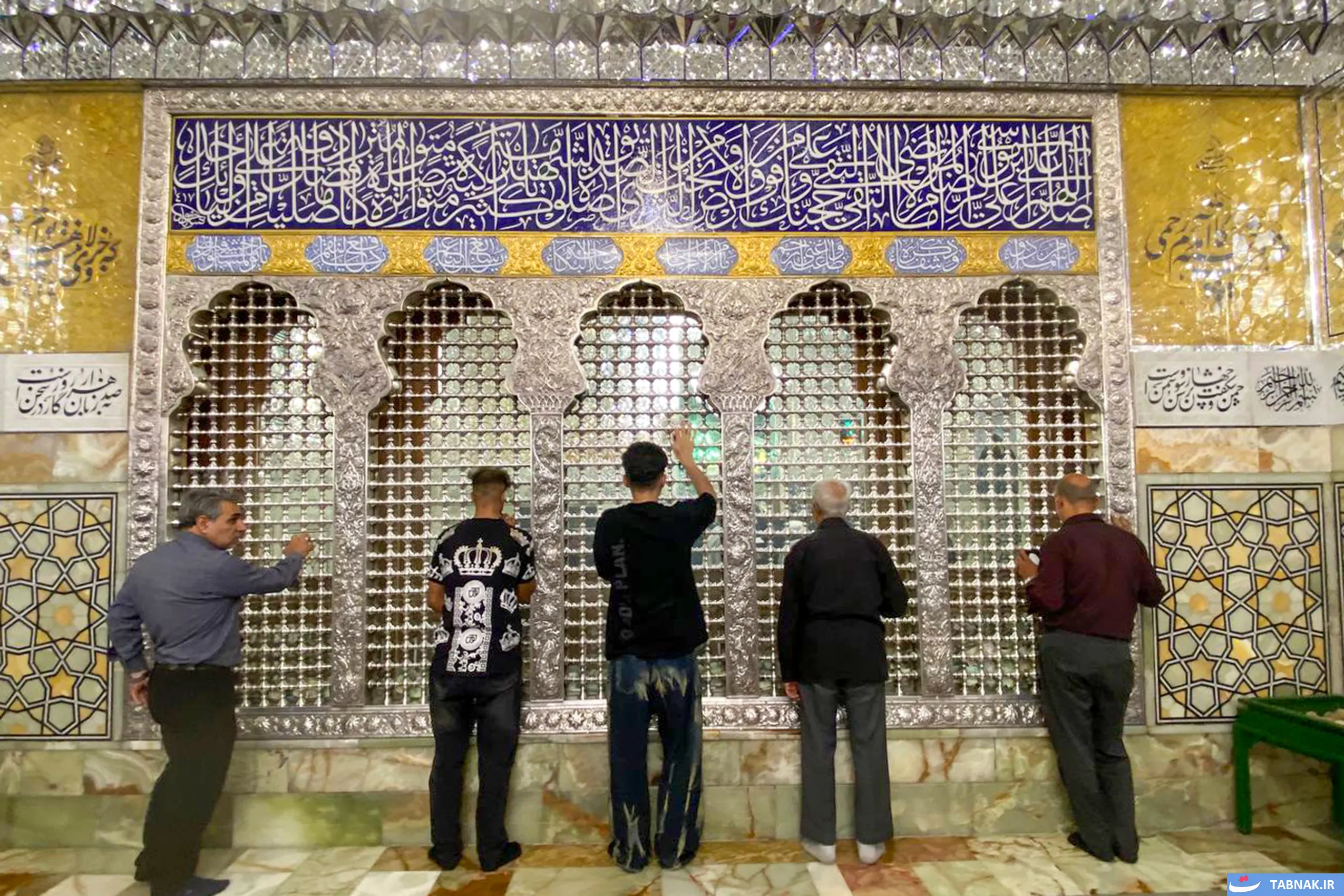 عکس: حرم رضوی ، هم‌نفسِ روزهای آخر صفر