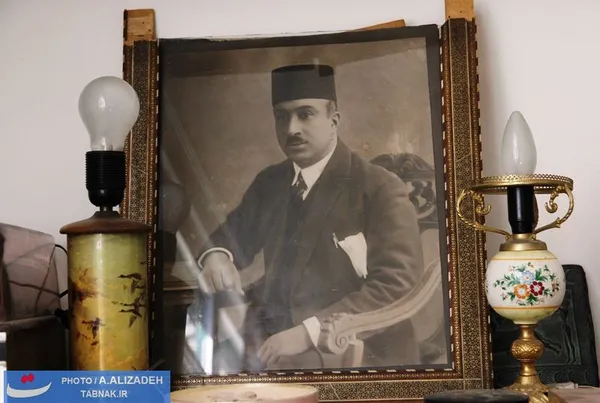 تصویر پدر دکتر سیمین دانشور